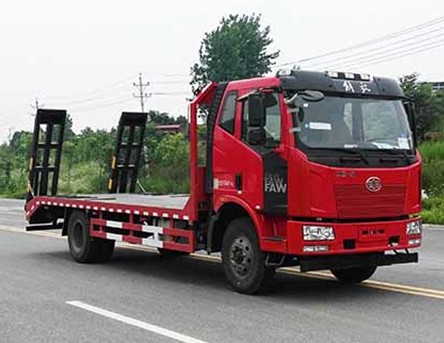 解放J6平板運(yùn)輸車圖片 解放J6平板運(yùn)輸車圖片