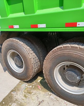 庫存解放JH6前四后八自卸車 庫存解放JH6前四后八自卸車