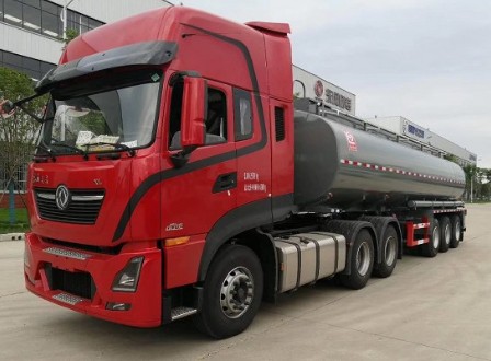 隨州力神醒獅牌SLS9400GPG型普通液體運(yùn)輸半掛車(chē) 隨州力神醒獅牌SLS9400GPG型普通液體運(yùn)輸半掛車(chē)