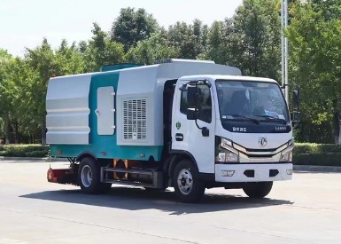 國(guó)六東風(fēng)多利卡|福瑞卡后置吸塵車 國(guó)六東風(fēng)多利卡|福瑞卡后置吸塵車